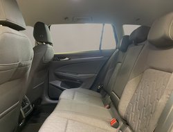 Golf VIII Variant 1.5 eTSI  85 kW Life ACC AHK