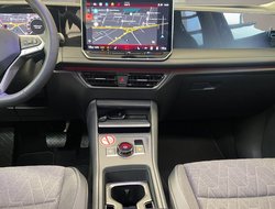 Tiguan 2.0 TDI W Life ACC AHK AUT Kam. Navi 360