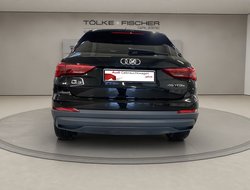 Q3 45 1.4 TFSI e Pano AHK AUT Kam. Navi Pano LED