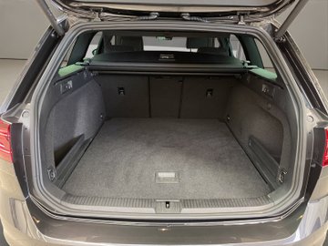 Passat Variant 2.0 TDI BMT Business R-Line ACC – Bild 17