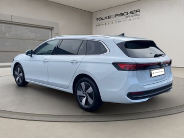 Passat Variant 1.5 eTSI W Business ACC AHK AUT – Bild 4