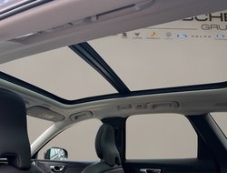 XC60 T6 Twin Engine PHEV Plus Dark Recharge ACC