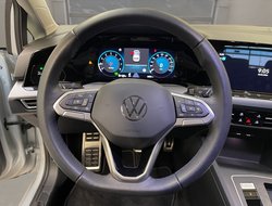 Golf VIII 1.5 eTSI Active ACC AUT Navi Virtual