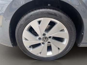 Golf VIII Variant 1.5 eTSI Style ACC AUT Kam. LM – Bild 7