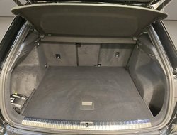 Q3 35 1.5 TFSI S-Line S-line ACC AHK AUT Navi LM