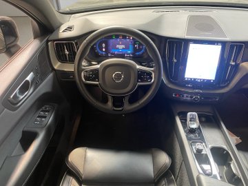 XC60echarge T6 Twin Engine R Design Recharge – Bild 15