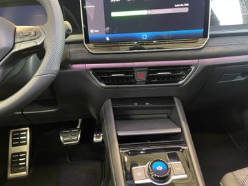 Tayron 1.5 l eHybrid DSG *SOFORT VERFÜGBAR* AHK – Bild 14