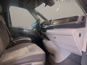 T7 Multivan 1.5 TSI e 4MOTION Style lang Pano – Bild 17