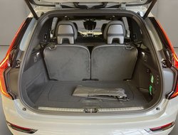 XC90 T8 AWD PHEV Ultra Black Edition Voll!!