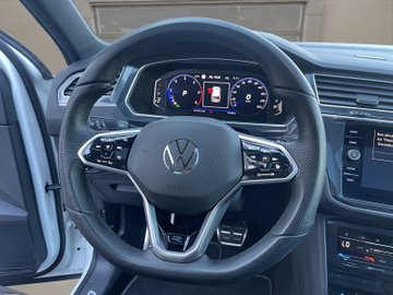 Tiguan 2.0 TDI BMT 4Motion R-Line Pano R-Line LM – Bild 11