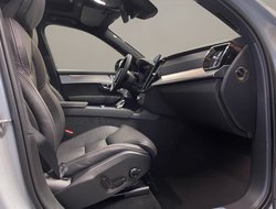 XC90 T8 AWD PHEV Ultra Black Edition Voll!!