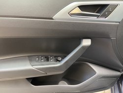 Polo GOAL 1.0 l  5-Gang IQLight Navi Virtual LED