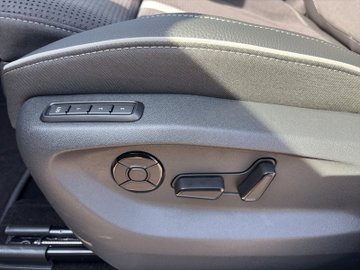 Kodiaq 4x4 Sportline DCC Navi AHK Matrix Pano – Bild 10
