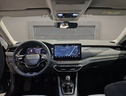 Octavia Combi 1.5 TSI Navi ACC Kamera SHZ PDC LED