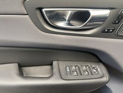 XC60echarge T6 PHEV R Design Recharge