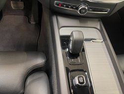 XC60 B4 Plus Dark ACC AHK AUT Kam. Navi Standh.