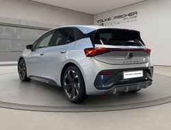 Born 170 (77kWh) ACC AUT Kam. Navi Sportp. 360