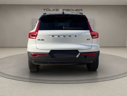 XC40 B3 Plus Black Edition ACC AHK AUT Kam. Navi