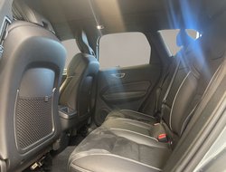 XC60 D5- R Design ACC AHK AUT Kam. Navi Sportp.
