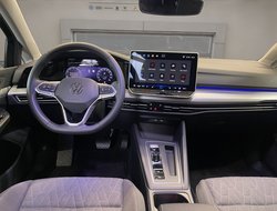 Golf VIII Variant 1.5 eTSI  85 kW Life ACC AHK