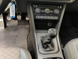 Touran 2.0 TDI BMT IQ.DRIVE Pano ACC AHK Navi LM