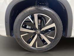 Tayron Elegance 1.5 l eTSI OPF DSG ACC AHK AUT