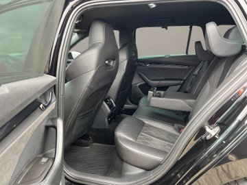 Octavia Combi RS Plus DCC ACC Navi AHK eHeck – Bild 14