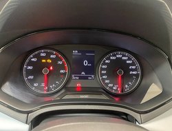 Arona 1.0 TSI Style ACC Virtual DynLicht KeyLess