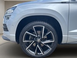 Karoq 1.5 TSI ACT Sportline DCC ACC AUT Navi LED