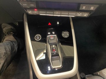 Q4 e-tron 40 e-tron ACC AHK AUT Kam. Navi LED LM – Bild 14