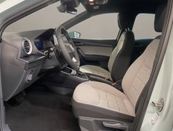 Arona 1.0 TSI 85 kW FR ACC AUT Kam. Navi Virtual