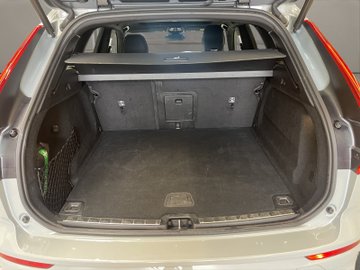 XC60 B5 Plus Black Edition ACC AUT Kam. Navi 360 – Bild 16