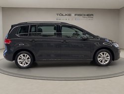 Touran BMT 1.5 TSI Comfortline IQLight ACC AHK