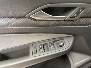Golf VIII 1.5 eTSI R-Line R-Line IQLight ACC AHK – Bild 9