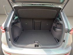 Karoq 1.5 TSI DSG Sportline DCC ACC AHK AUT Kam.