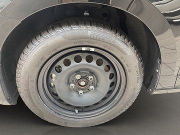 Touran BMT 1.5 TSI Comfortline ACC AUT Navi LM – Bild 7