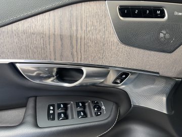 XC90 T8 Twin Engine PHEV Ultimate Bright Recharge – Bild 9