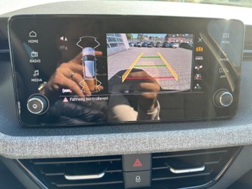 Kamiq 1.0 TSI Tour AHK AUT Kam. Virtual KeyLess – Bild 10