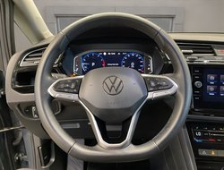 Touran BMT 1.5 TSI Comfortline R-Line ACC AUT LM