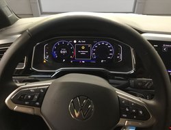 Taigo 1.0 TSI R-Line Virtual ACC DynLicht SHZ