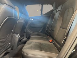 XC40 P8 Core Recharge Pure Electric AUT Kam. LED