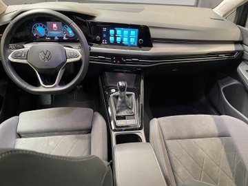 Golf VIII Variant 1.5 TSI Style ACC Virtual LED – Bild 16