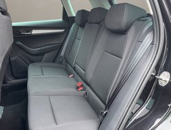 Karoq 1.0 TSI Selection AHK Navi PDC RFK SHZ