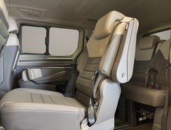 T7 Multivan 2.0 TDI lang Style  IQLight ACC