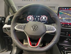 Golf VIII 2.0 TSI W GTI DCC IQLight ACC AUT Kam.