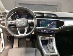 Q3 45 1.4 TFSI e Basis Pano AUT Kam. Navi Pano