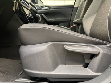 T-Cross 1.0 l TSI DSG ACC GJR AHK Rückfahrkamara – Bild 10