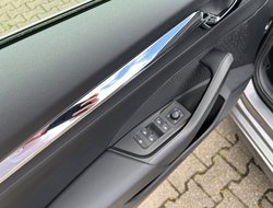 Octavia Combi 2.0 TDI Style AHK AUT Navi Sportp.