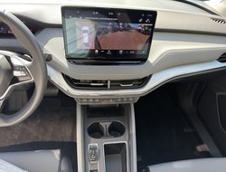Enyaq 80x Loft ACC AHK Navi W-Pumpe 360° Matrix