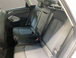 Q3 45 1.4 TFSI e Basis Pano AUT Kam. Navi Pano